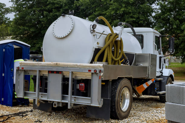 Portable Toilet Options We Offer in West Liberty, IA